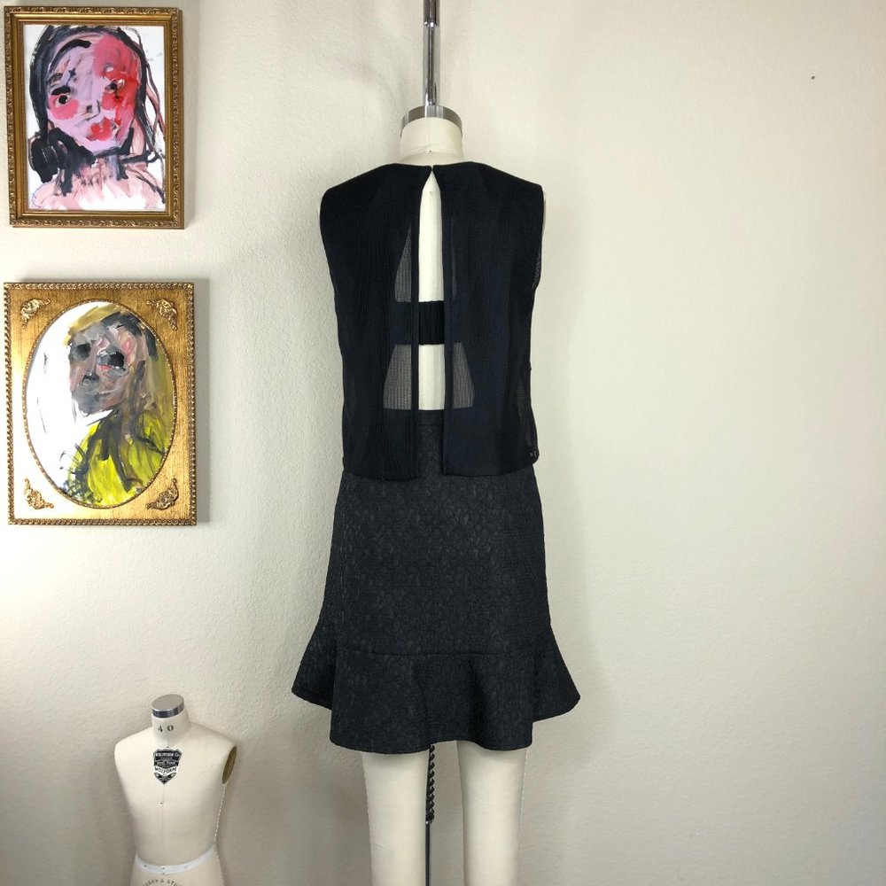 O'2nd Layered Mesh Jacquard Open Back Mini Star Dr - image 2